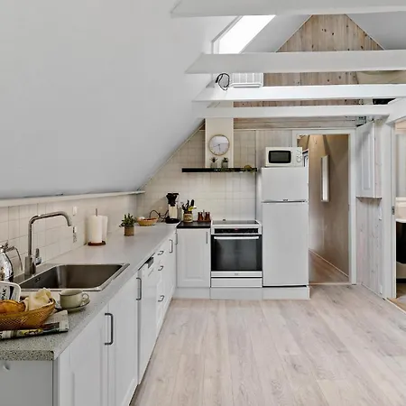 2 Bedroom Beautiful In * Thyholm
